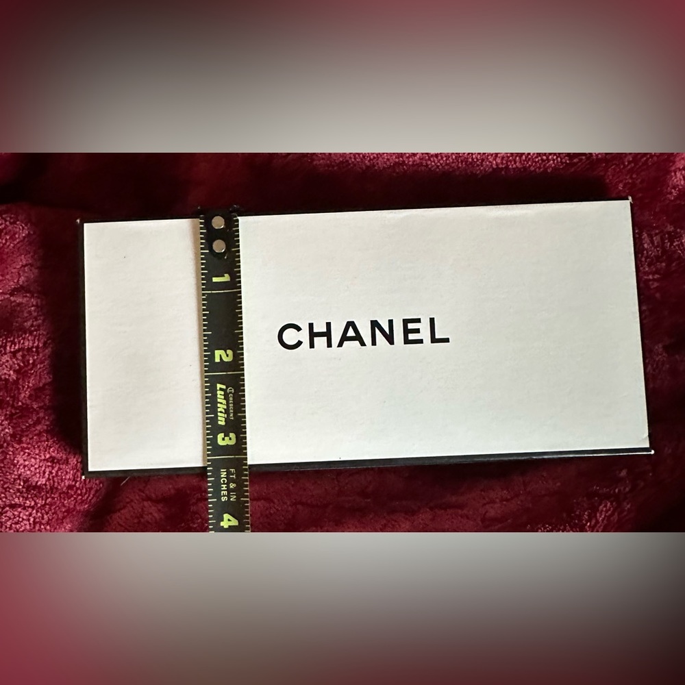 Chanel Empty Box - Picture 8 of 9